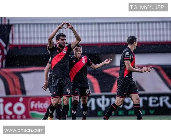 成都足球队近期状态分析与表现评估探讨