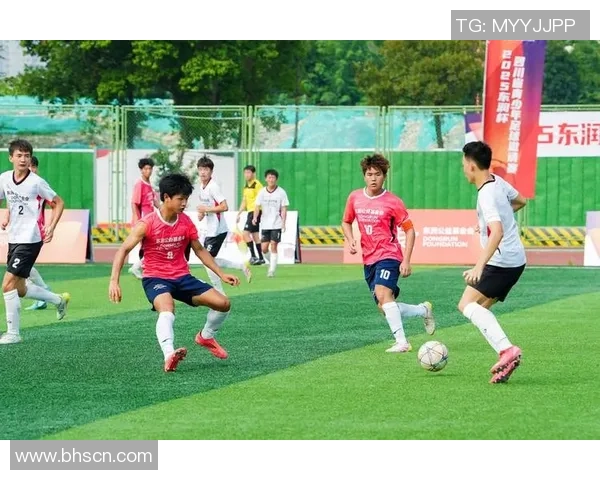 成都足球队心理素质分析与大满贯赛事表现的深度探讨 成都足球队心理素质分析与大满贯赛事表现的深度探讨