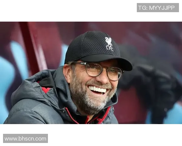 挑战足球明星的全新软件让你成为球场上的传奇教练