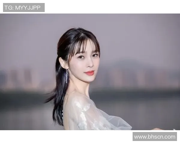 摩托哥足球明星的传奇故事与成就解析